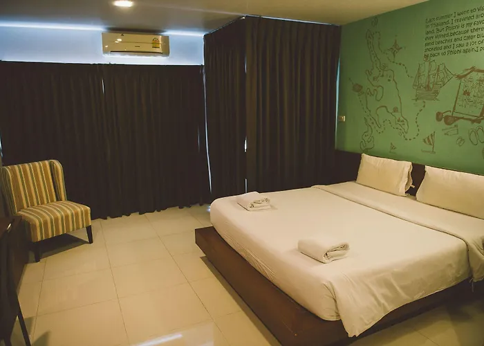 Loft 77 Hotel