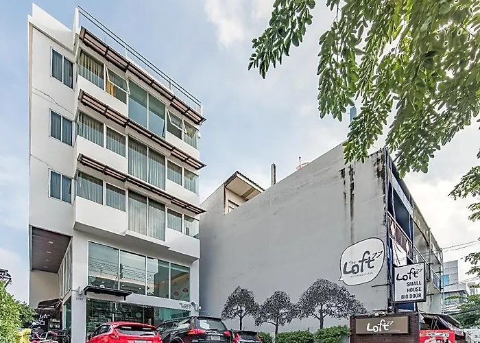 Loft 77 Hotel 3*