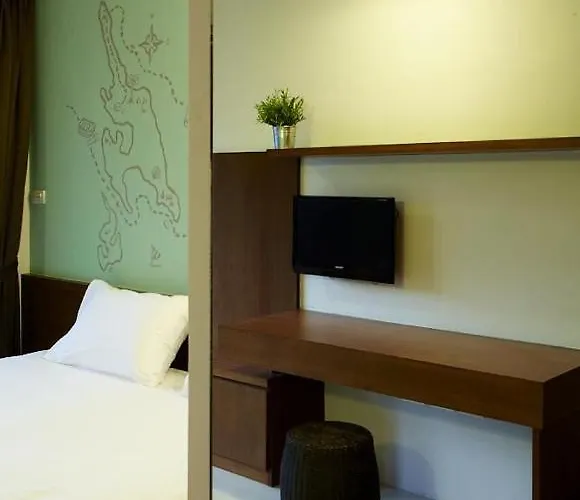 Loft 77 Hotel